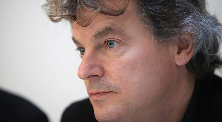 Fabien Roussel il est trop bo ! Fabien-roussel
